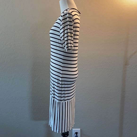 Lularoe dress size Medium - Picture 3 of 8